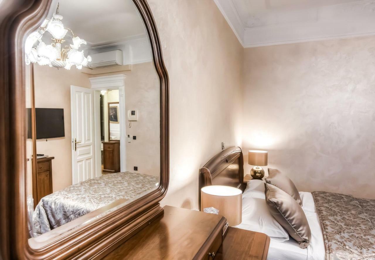 Villa Hasi Πόρετς Εξωτερικό φωτογραφία