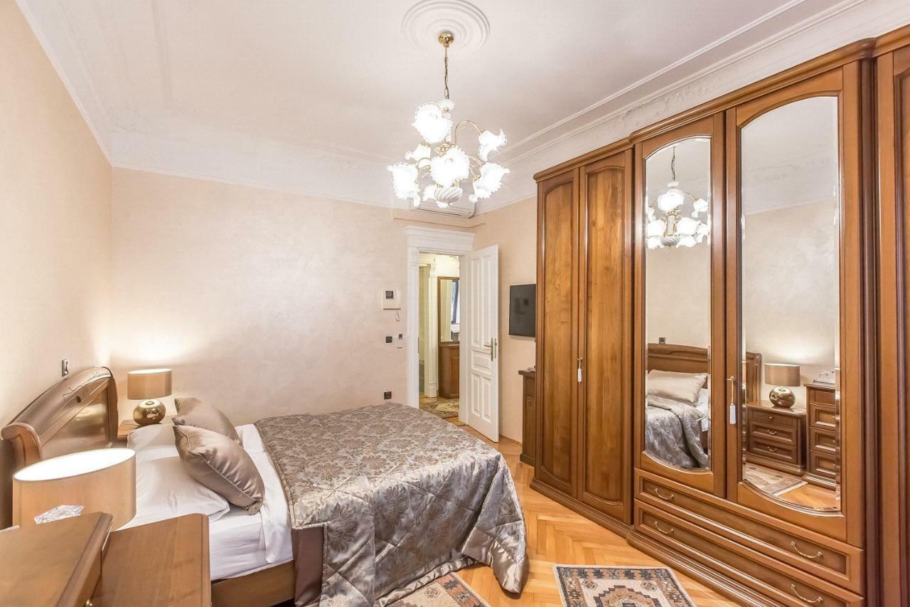 Villa Hasi Πόρετς Εξωτερικό φωτογραφία