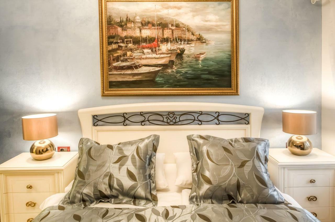 Villa Hasi Πόρετς Εξωτερικό φωτογραφία
